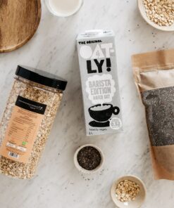 Bezglutenowe płatki owsiane BIO, mleko owsiane OATLY, szałwia hiszpańska - nasiona chia